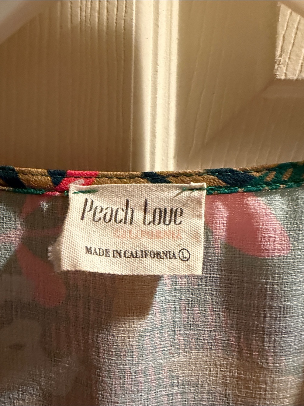 Peach Love California Floral Chemise Top in Pink and Teal Trim